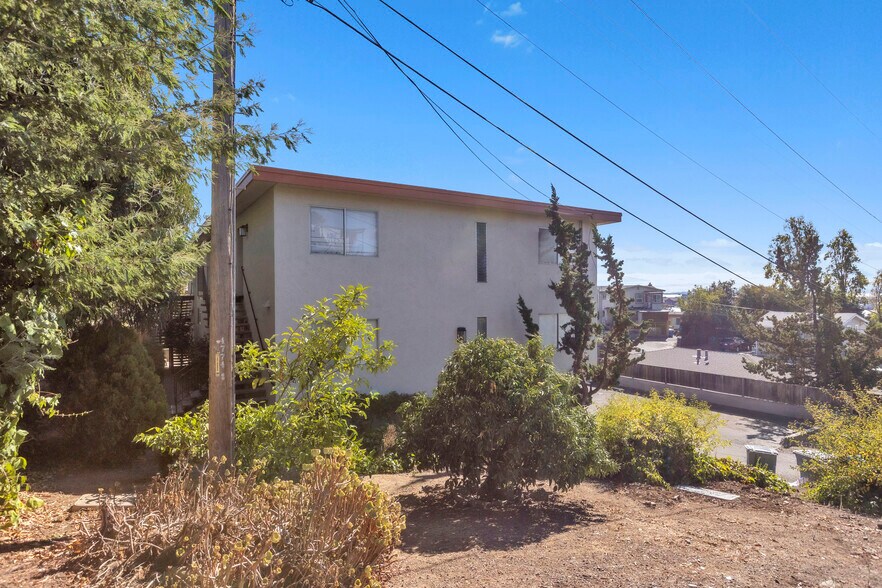 More Photos Of 110 Hilborn Ave, Vallejo Apartments For Sale