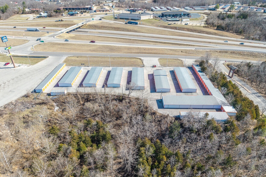 More Photos Of 14305 Saint Robert Outer Rd, Saint Robert Self Storage For Sale