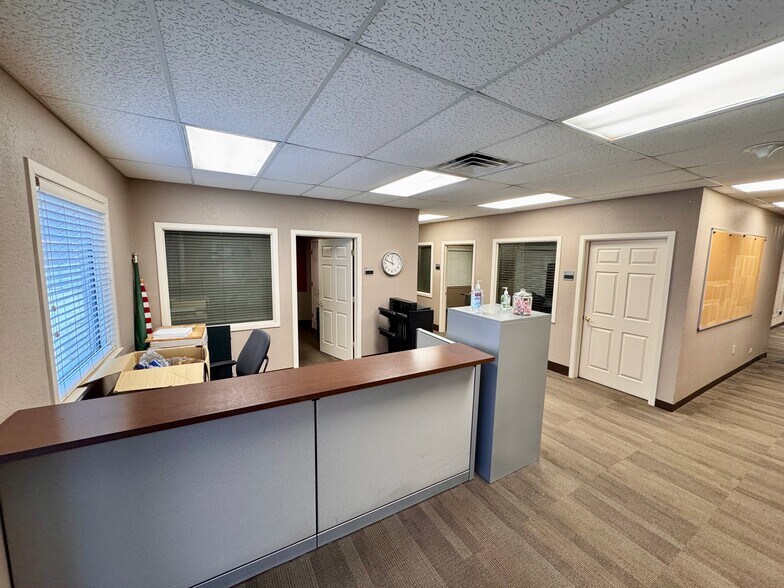 More Photos Of 1200 Bensdale Rd, Pleasanton Warehouse For Lease