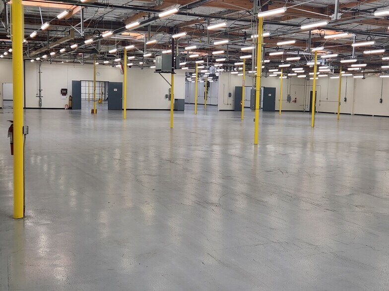 More Photos Of 2801 Arrowhead Dr, Carson City Manufacturing For Lease