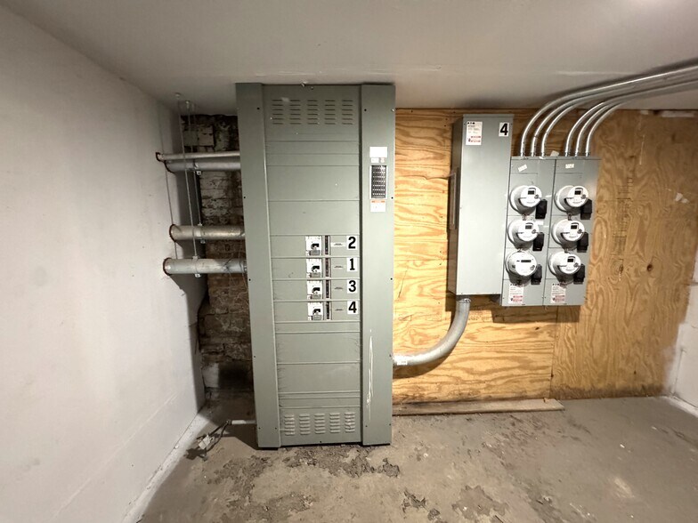 More Photos Of 4750 S Michigan Ave, Chicago Multifamily For Sale