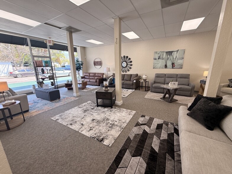 More Photos Of 21 Main St, Titusville General Retail For Sale