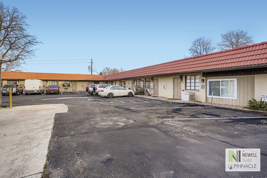 More Photos Of 10210-10230 W 26th Ave, Lakewood Apartments For Sale