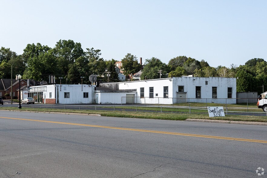 More Photos Of 12 W Main St, Sharpsville Auto Dealership For Sale