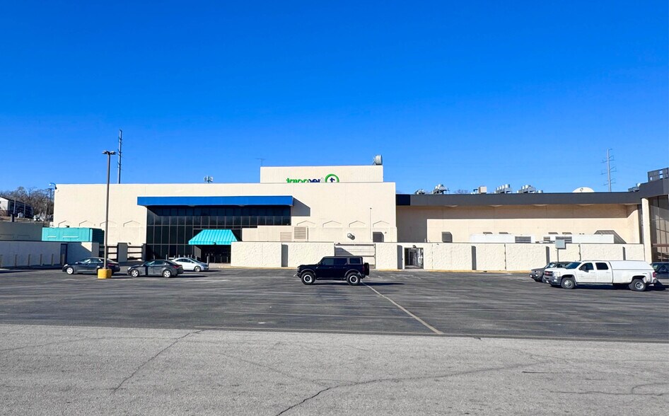 Primary Photo Of 1001 Fort Crook Rd N, Bellevue Flex For Sale