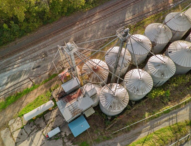 More Photos Of 2980 N Creek Rd, Palmyra Food Processing For Sale