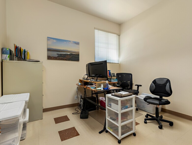 More Photos Of 916 Indiana Ave, Pueblo Medical For Sale