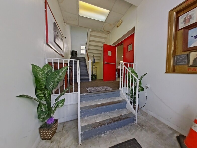 More Photos Of 3914 N 6th St, Philadelphia Religious Facility For Sale