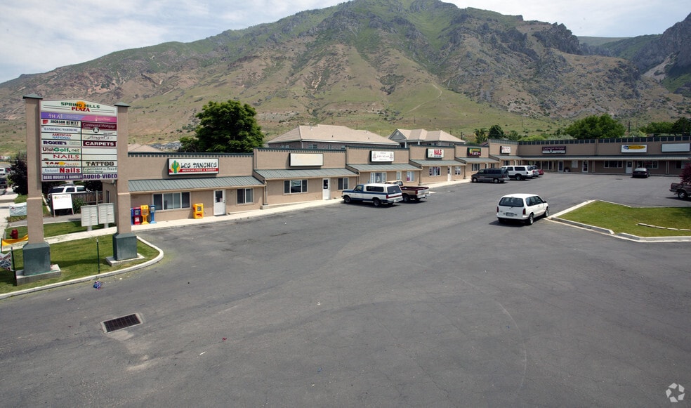 Primary Photo Of 1190 N Main St, Springville Unknown For Lease