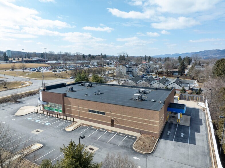 More Photos Of 821 E Bishop St, Bellefonte Drugstore For Sale