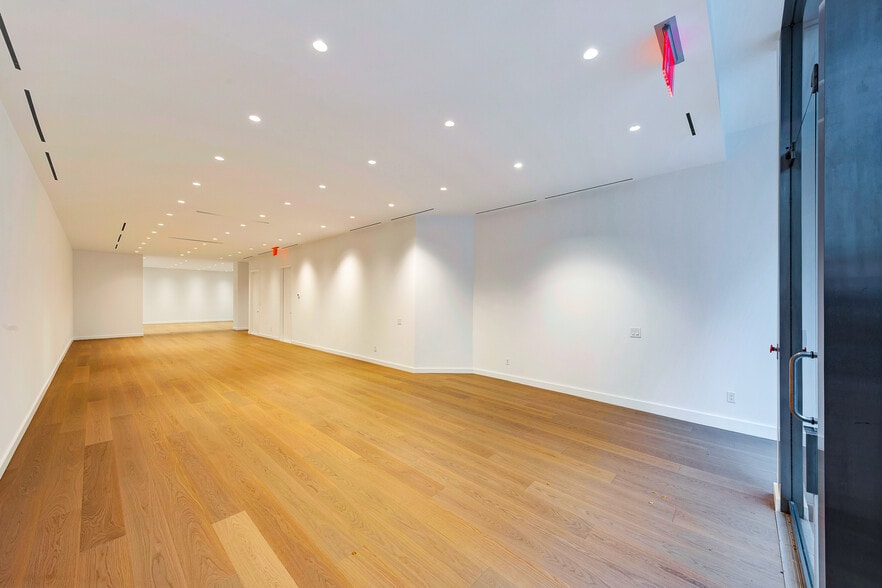 Primary Photo Of 1277 Third Ave, New York Apartments For Lease