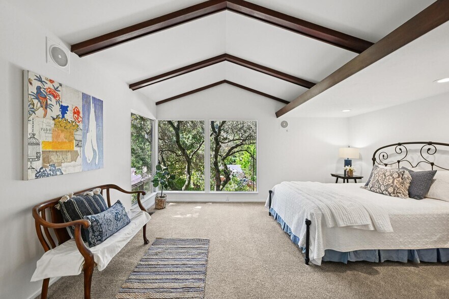 More Photos Of 135 Spring Grove Ave, San Rafael Multifamily For Sale