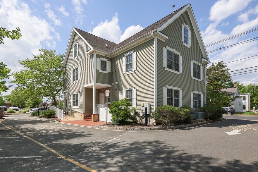 More Photos Of 12 Robbins Pky, Toms River Office For Sale
