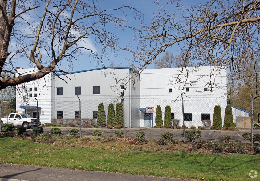 More Photos Of 5111 4th St E, Fife Manufacturing For Lease