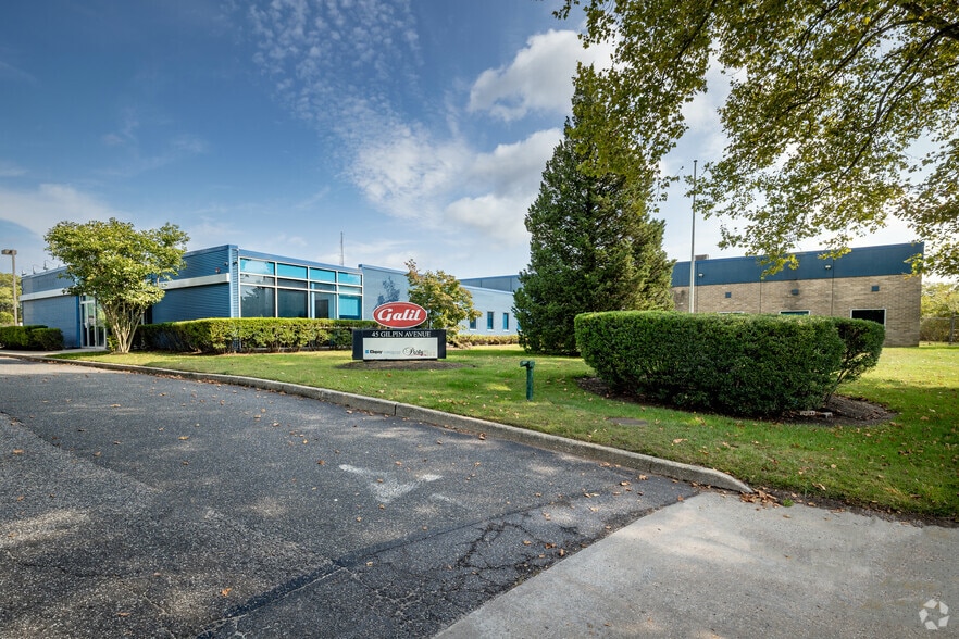 More Photos Of 45 Gilpin Ave, Hauppauge Unknown For Lease