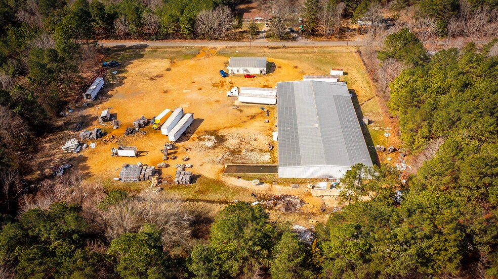 More Photos Of 1502 Smithton Rd, Gurdon Warehouse For Sale