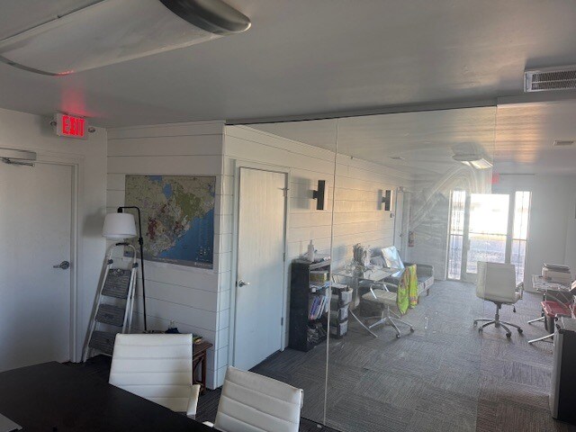 More Photos Of 2853 Meeting Street Rd, North Charleston Service For Lease