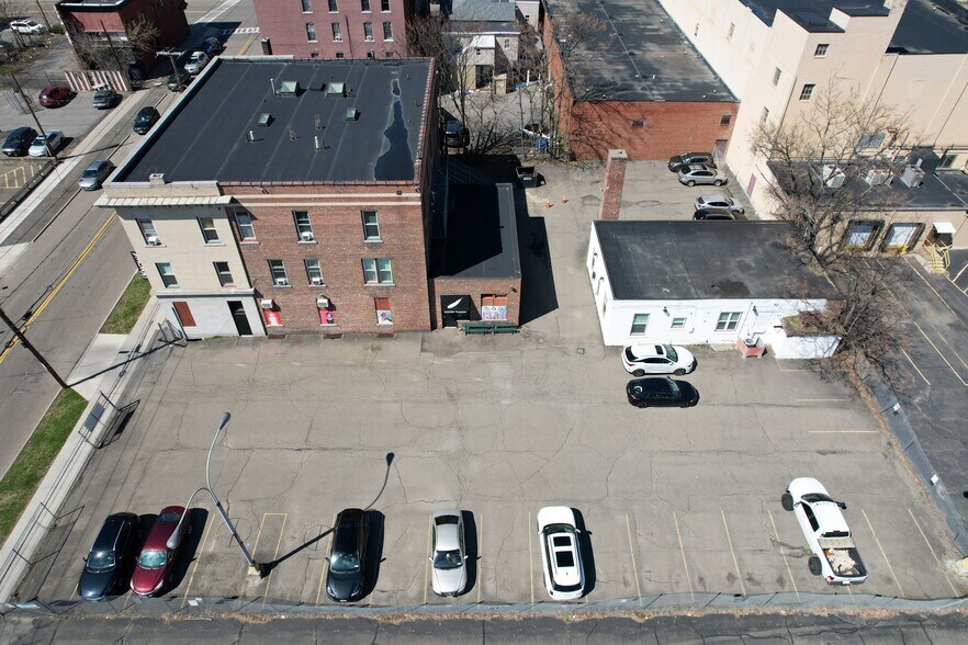 More Photos Of 74 Carroll St, Binghamton Apartments For Sale
