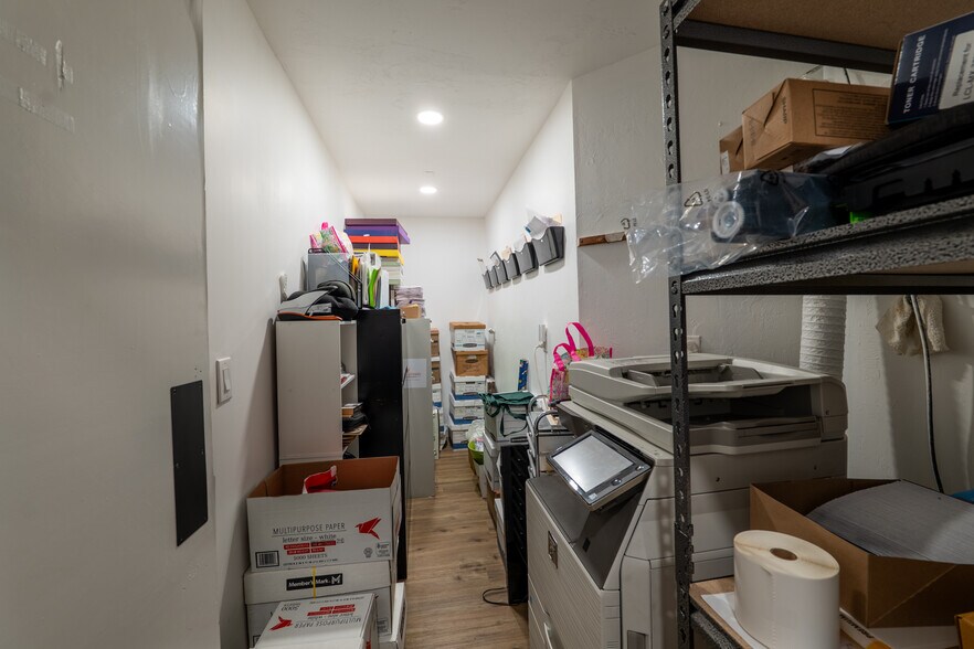 More Photos Of 3616 Broadway Ave, Fort Myers Medical For Sale