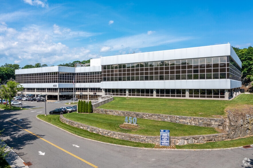 Primary Photo Of 450 Mamaroneck Ave, Harrison Office For Lease