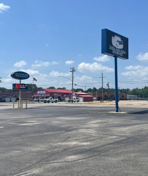 More Photos Of 3207 E Nettleton Ave, Jonesboro Office For Lease