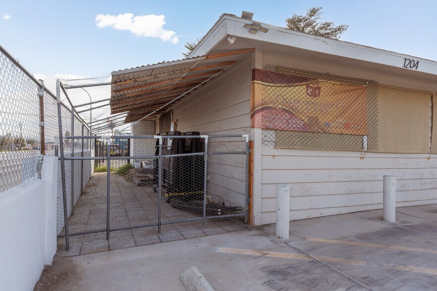 More Photos Of 1204 S Eastern Ave, Las Vegas Religious Facility For Sale