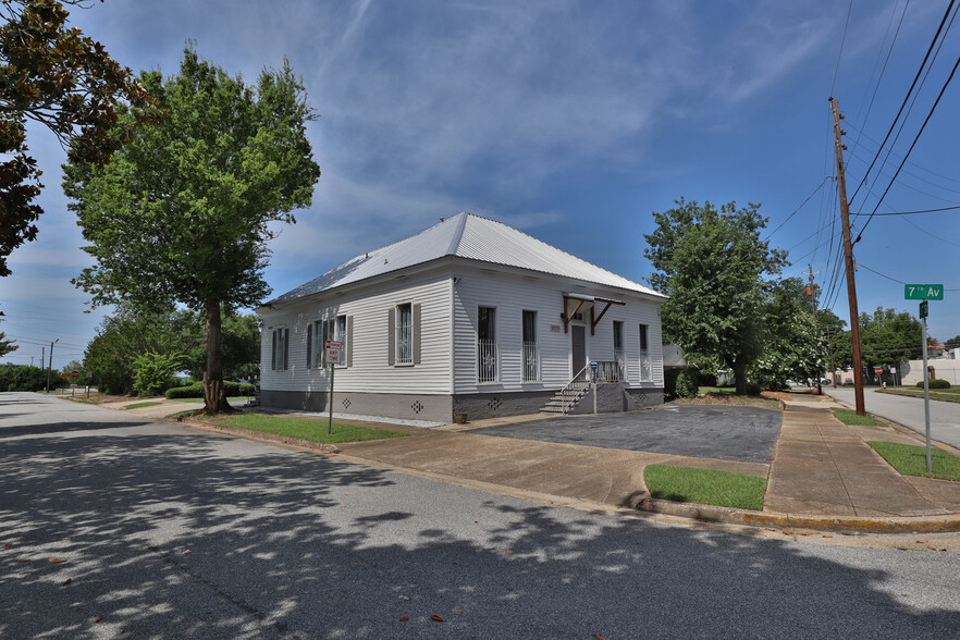 Primary Photo Of 2019 7th Ave, Columbus Medical For Sale