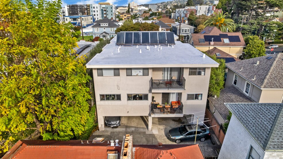 More Photos Of 2172 Blake St, Berkeley Apartments For Sale