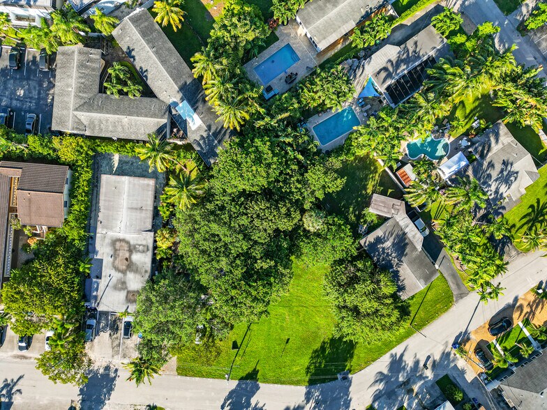 More Photos Of 827 NE 14th Pl, Fort Lauderdale Land For Sale