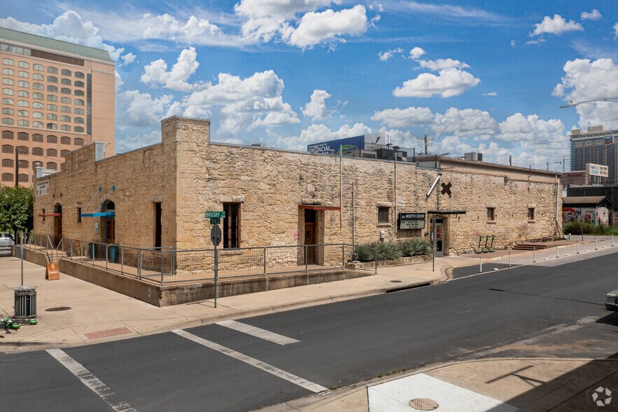 More Photos Of 501 N Interstate 35, Austin Loft Creative Space For Lease
