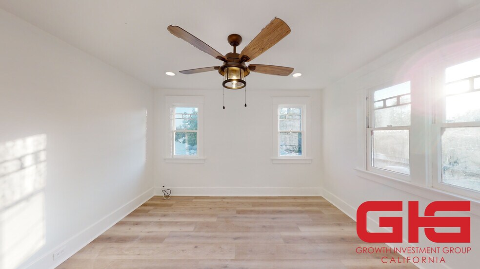 More Photos Of 536 N Madison Ave, Pasadena Apartments For Sale