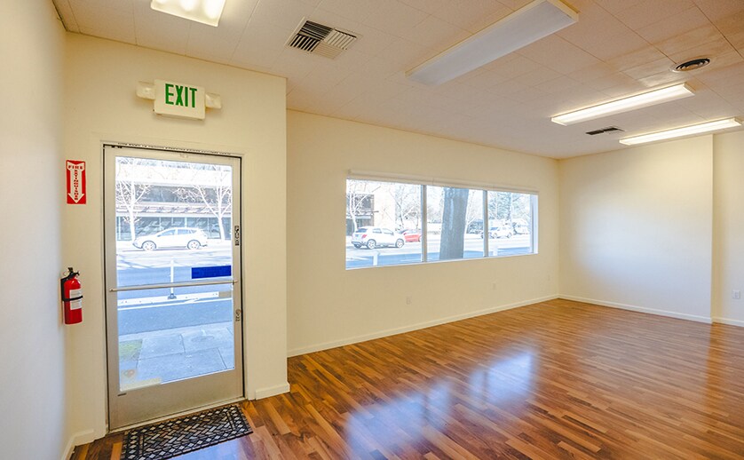 More Photos Of 821 W El Camino Real, Mountain View Flex For Sale