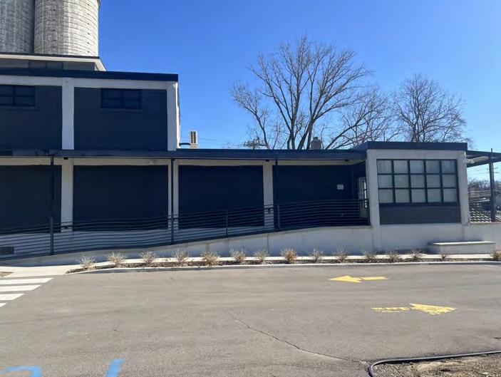 More Photos Of 2 W Forest Ave, Ypsilanti Food Processing For Lease