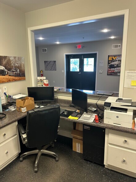 More Photos Of 195 Highway 9 South, Dawsonville Light Manufacturing For Lease