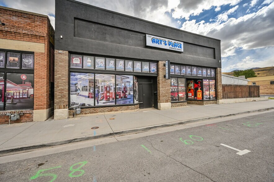 More Photos Of 8979 W Magna Main St, Magna Restaurant For Sale