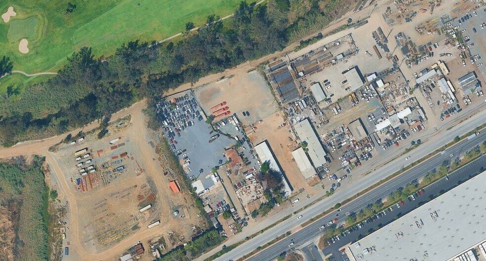 Primary Photo Of 7292 Mission Gorge Rd, San Diego Contractor Storage Yard For Lease