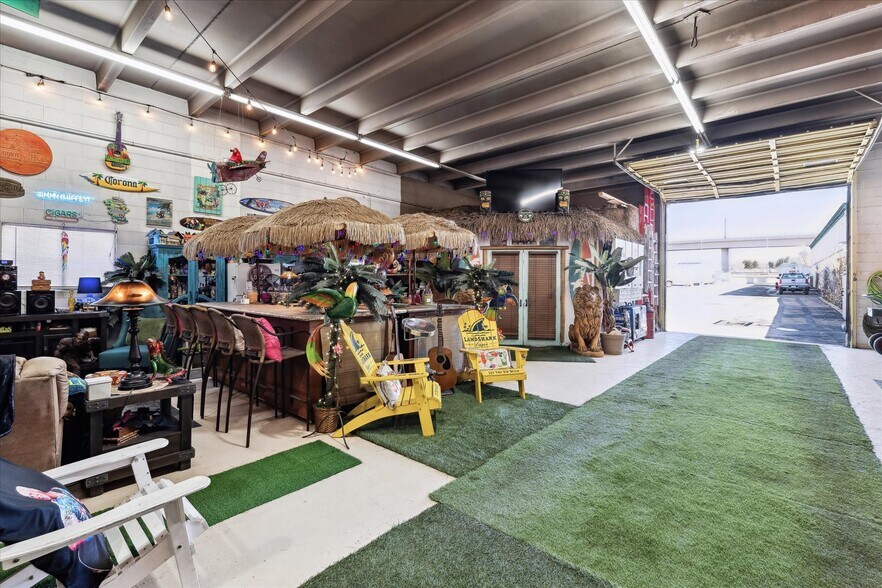 More Photos Of 4615 S Santa Fe Dr, Englewood Service For Sale