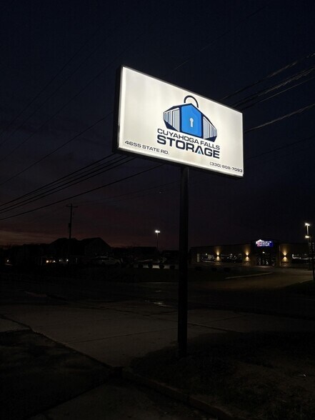 More Photos Of , Peninsula Unknown For Sale