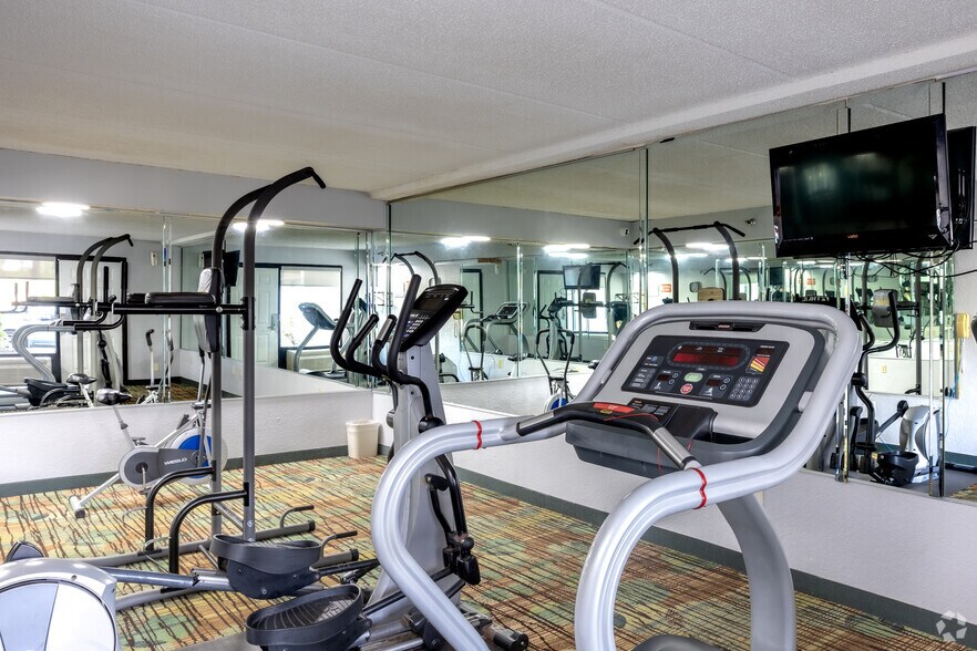 More Photos Of 4156 W Vine St, Kissimmee Hotel For Sale