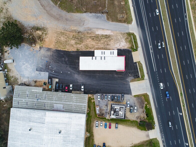 More Photos Of 8969 Pensacola Blvd, Pensacola Auto Repair For Sale