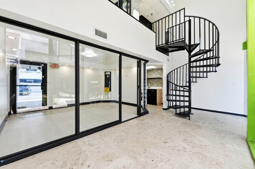 More Photos Of , Delray Beach Office For Sale