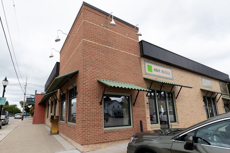 More Photos Of 101 N 4th Ave, Sturgeon Bay Office For Lease