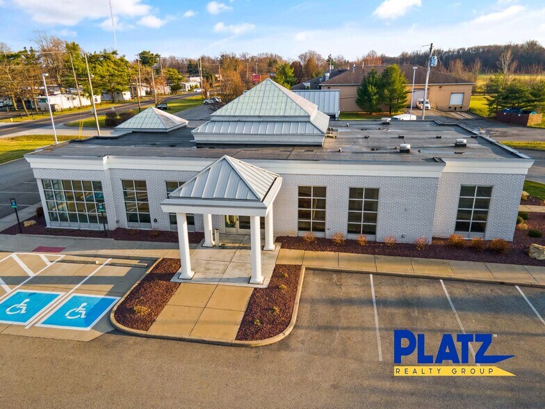 More Photos Of 3960 South Ave, Youngstown Bank For Sale