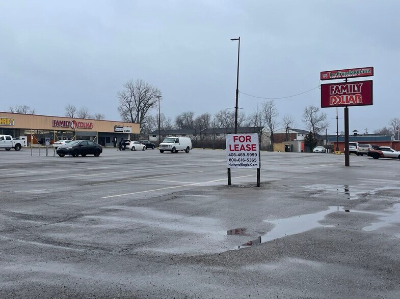 More Photos Of 5420-5450 Burkhardt Rd, Dayton Unknown For Lease