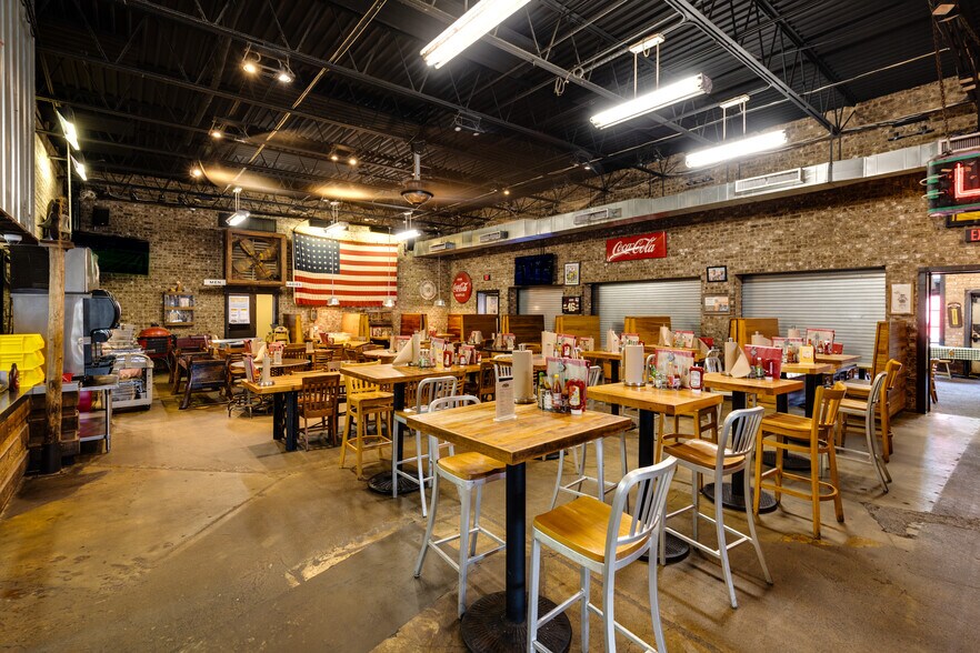 More Photos Of 8205 W Broad St, Richmond Restaurant For Sale