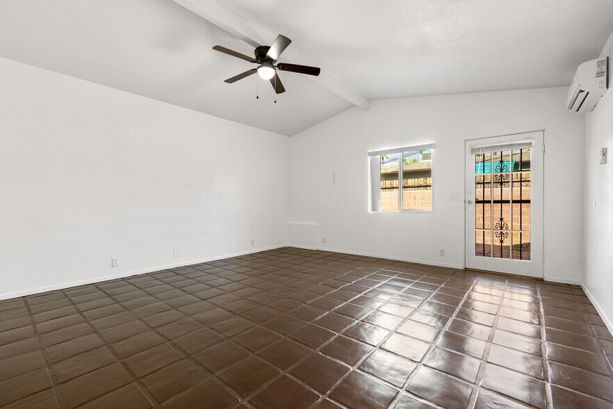 More Photos Of , Palm Springs Multifamily For Sale