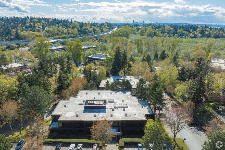 More Photos Of 4020 Lake Washington Blvd NE, Kirkland Office For Lease
