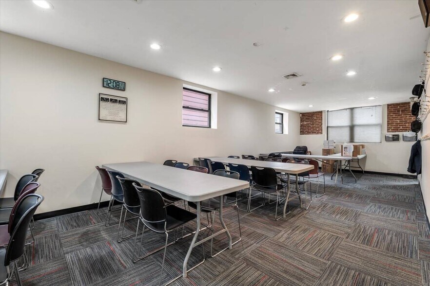 More Photos Of 338 Delawanna Ave, Clifton Daycare Center For Sale