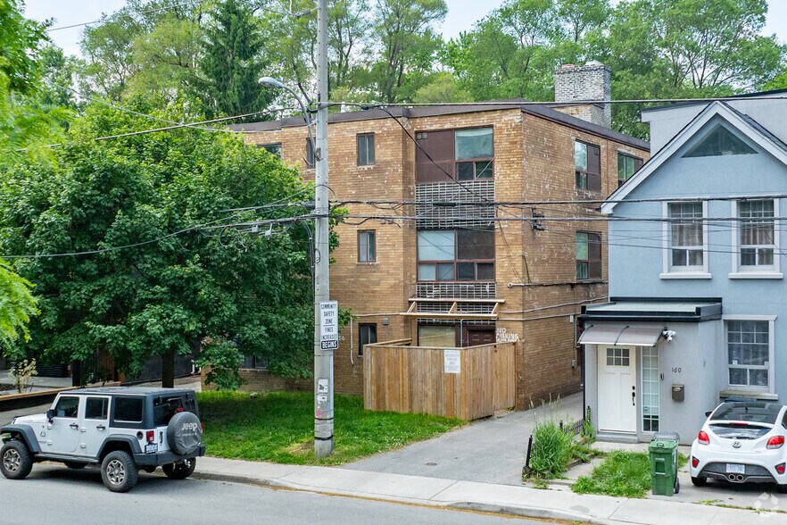 Primary Photo Of 156 Barrington Ave, Toronto Apartments For Sale