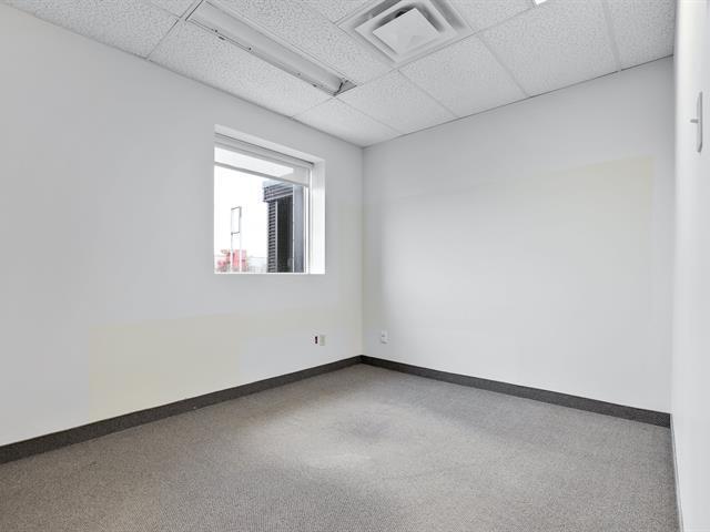 More Photos Of 170 Rue Deveault, Gatineau Flex For Sale